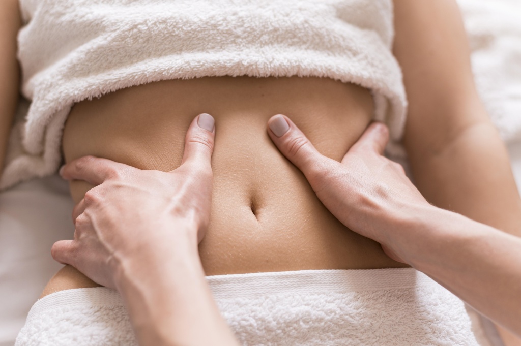 close-up-abdomen-massage-concept.jpg